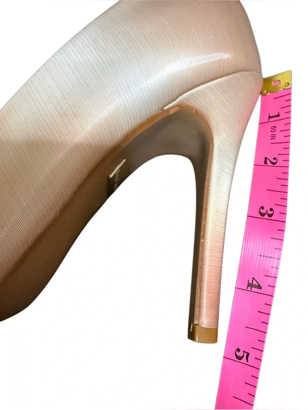 Torta Caliente Rose Gold Metallic Ombré Pointed Toe Stiletto Pumps 6W
